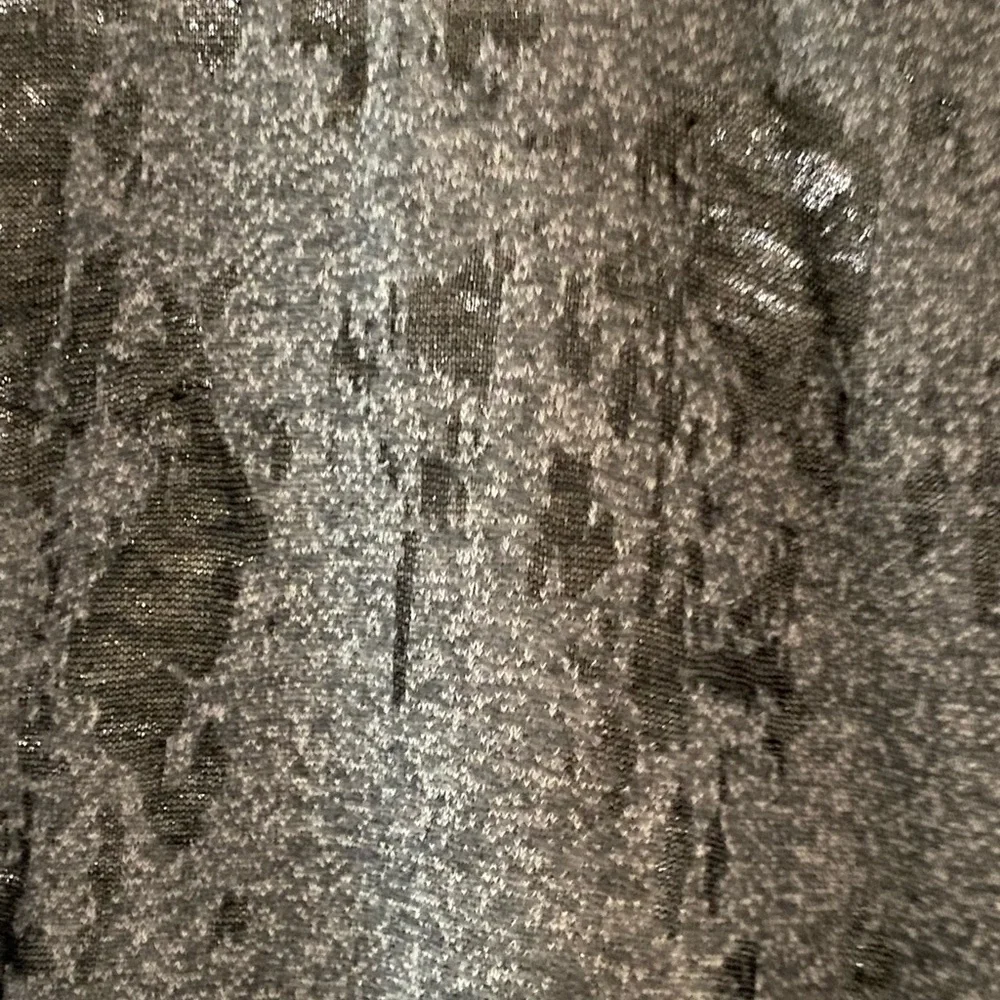 IRO destroyed short sleeved sweatshirt - Picture 3 of 6